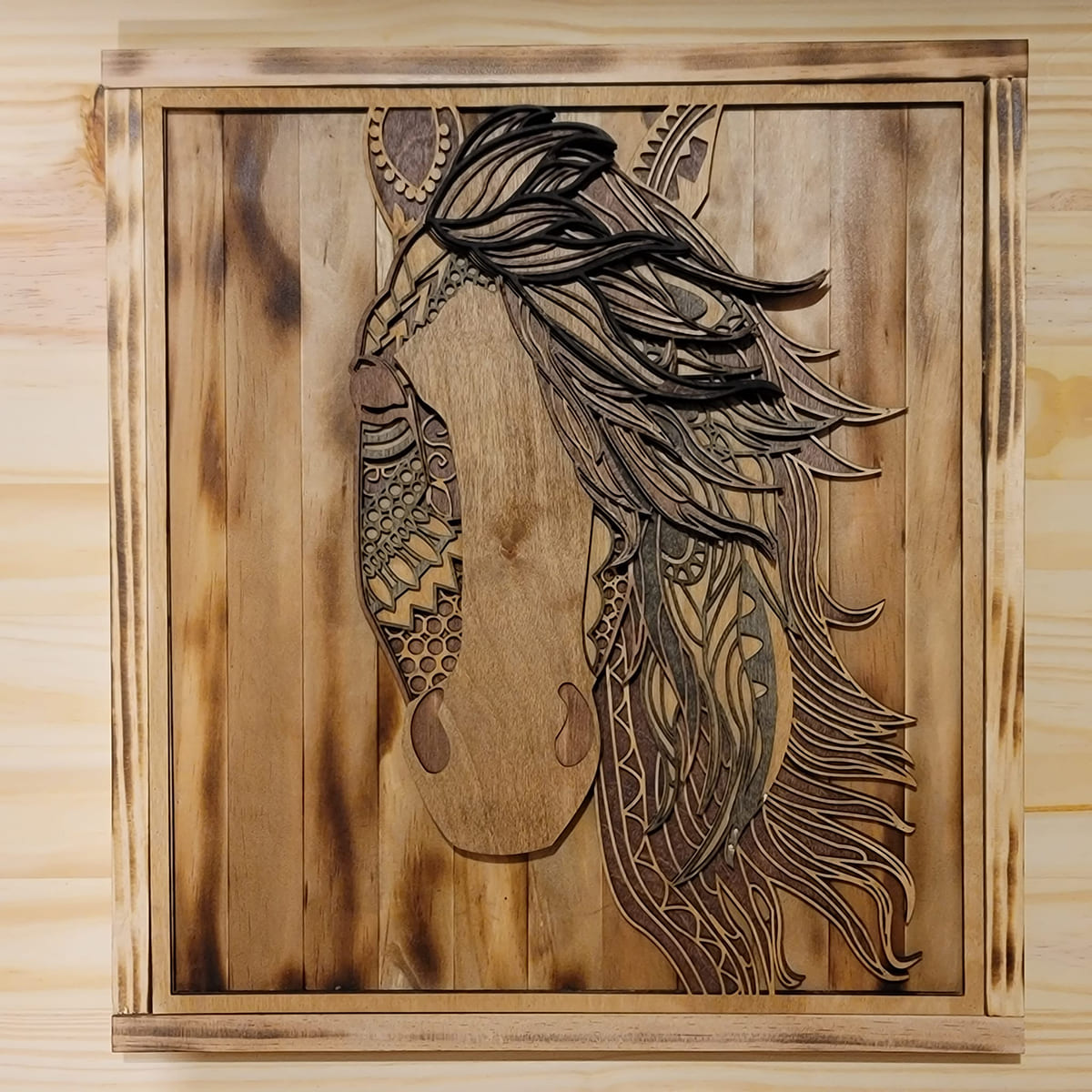 Pferd Mehrschichtige lasergeschnittene Schicht Kunst